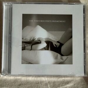 Taylor Swift CD - Black and White Cover